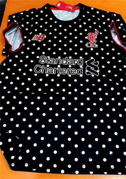 Vetement Maillot sport football FC Liverpool training Noir Blanc 2019 2020