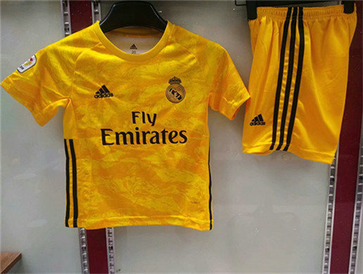 Ensemble Vetement Maillot sport football Real Madrid Enfant Jaune 2019 2020